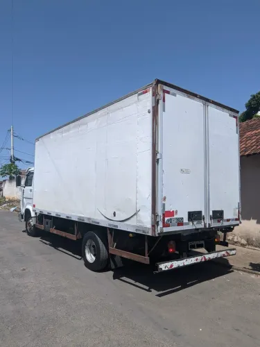 CAMINHÃO VOLKSWAGEN 9-150E CUMMINS BAU