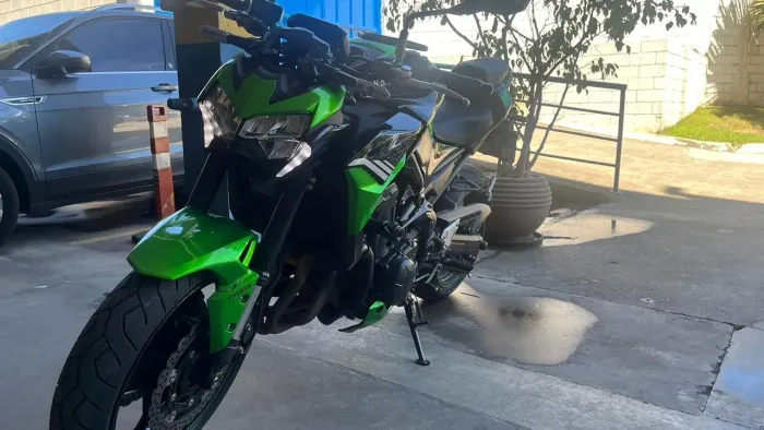 Kawasaki [modelo] 2021 | Baixa km | Quickshifter | Controle de Tração | 948 cc Impecável