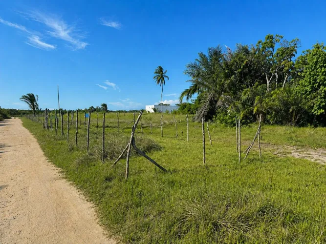 Terreno à Venda em Salinas da Margarida  - Próximo à Praia | Ótima Oportunidade!