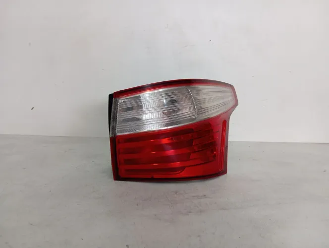 Lanterna Direita Fiat Grand Siena 2012 2013 2014 2015 Original 