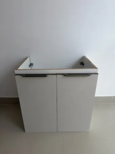Gabinete de banheiro em MDF