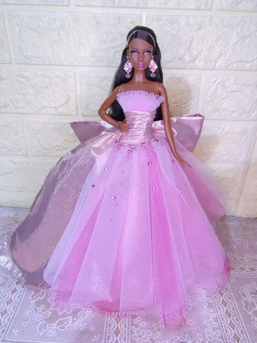Boneca Barbie Holiday 2009 Mbili