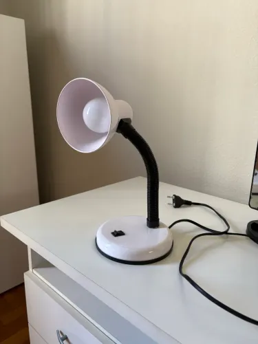 Luminária de Mesa LED Etna - Excelente Estado