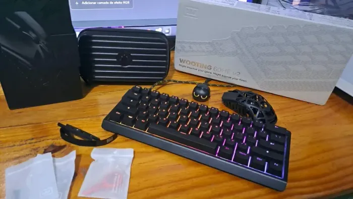 Teclado Wooting 60he V2 Case Alumínio+ Mouse WLmouse Beast X Magnésio