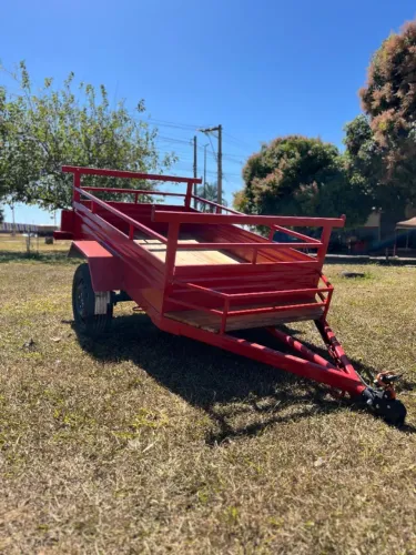 Carreta 2.00 x 1.20 para Transporte Seguro - Com Cestinha.