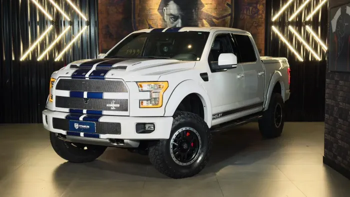 Ford F-150 Platinum 4X4 5.0 V8 2017