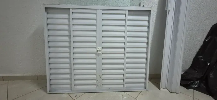 Janela De Alumínio Veneziana De Correr 100x120cm 4 Folhas Sem Vidro Soft Plus Mgm Branco