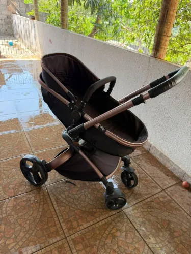 Carrinho de bebê dzieco Vulkan 360 ° graus.