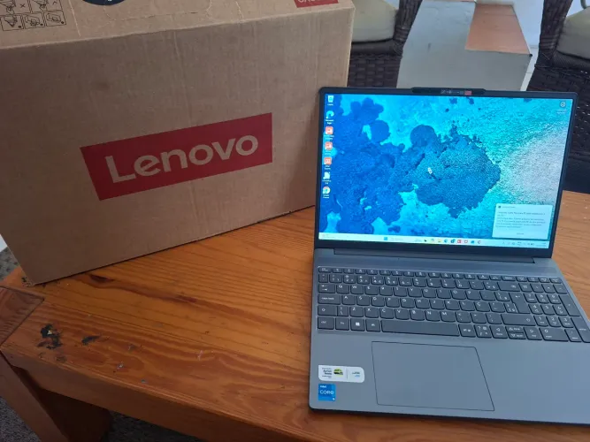Notebook Lenovo 