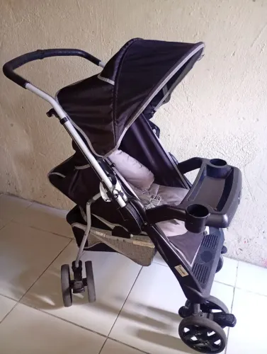 Carrinho de bebê - Tutty Baby