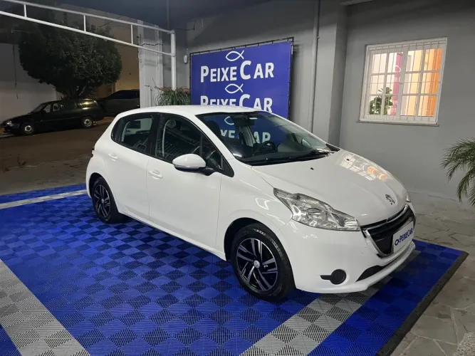 Peugeot 208 Allure 1.5 Flex 8V 5P 2014