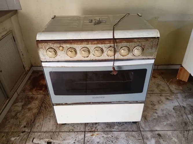 Fogão marca dako usado em boas condicoes