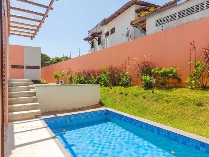 Casa em Pipa - Condomínio Flamingos: Triplex com 167m²