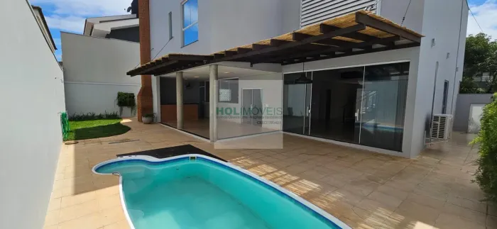 Alugo Casa no Condomínio Estoril V - Bauru, SP