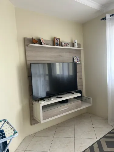 Rack Suspenso para Sala ou Quarto
