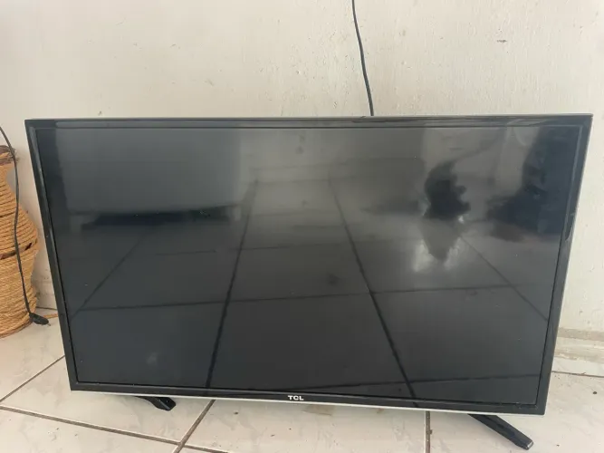 TV TCL 32? com defeito ? ÓTIMA PARA CONSERTO OU PEÇAS