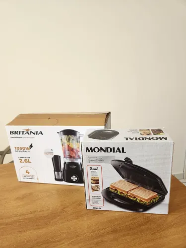 Liquidificador Britânia + Sanduicheira Mondial 110V