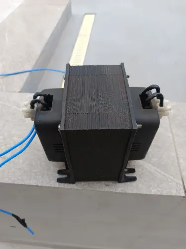 Transformador 4000va