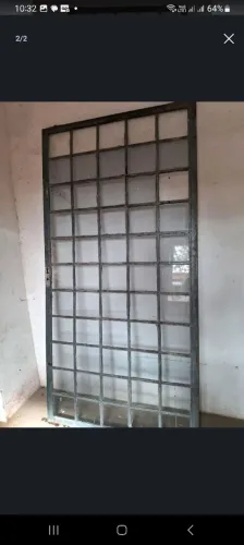 Vendo porta prá loginha 400 reais
