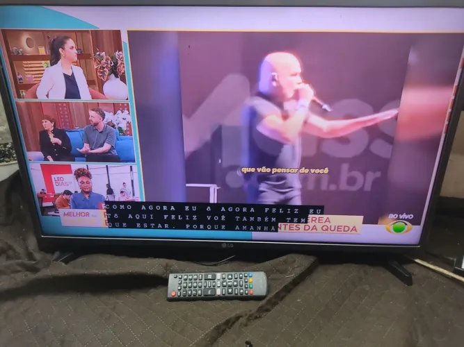 TV LG 32 polegadas digital HDMI com controle 