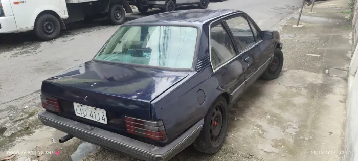 Chevrolet Monza Classic SE 2.0 /mpfi E EFI 2P E 4P 1989
