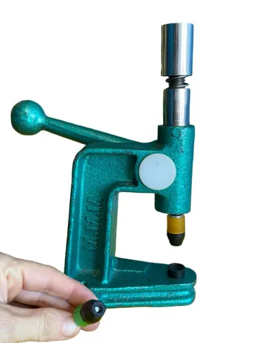 máquina de pressão para botões ilhós e rebites marca mmm
