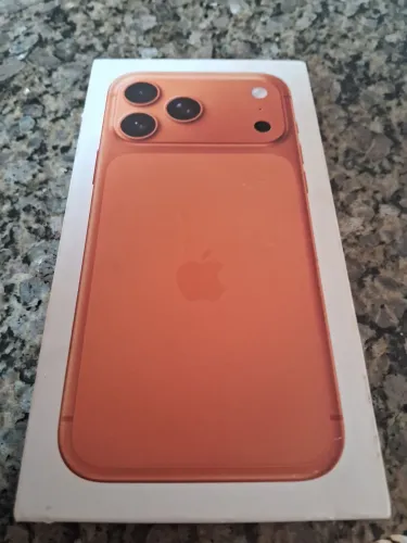 Vendo caixa iphone 17 pro max