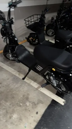 Scooter elétrica
