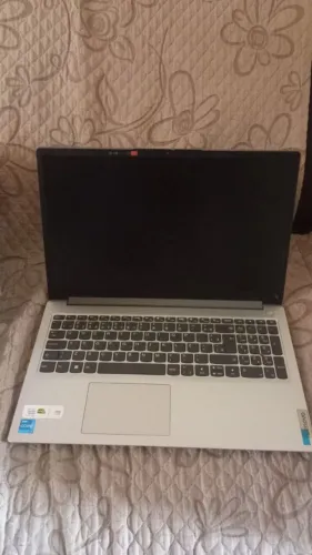 Notebook LENOVO em perfeito estado