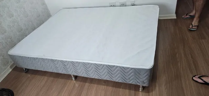 Cama box