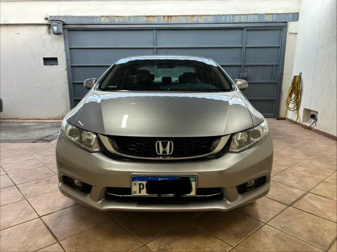 Honda Civic Sedan LXR 2.0 Flexone 16V Aut. 4P 2016