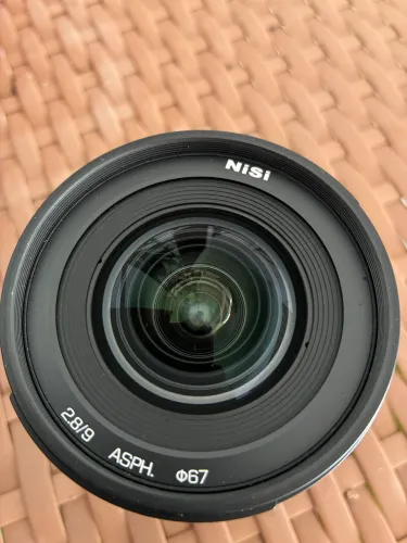 Lente Nisi 9mm 2.8 manual