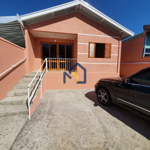 Casa para Locação no Jardim Satélite com Quintal, Planejados e Excelente Localização