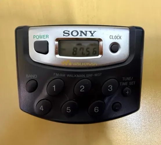 Sony Walkman FM/AM - SRF-M37