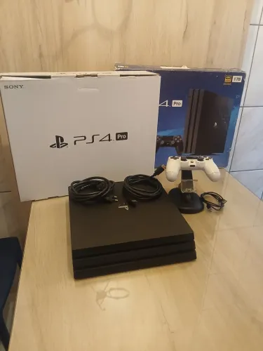 Playstation 4 Pro ( PS4 PRO )