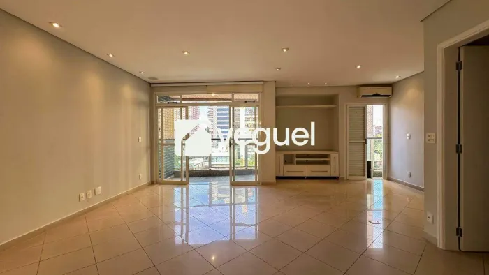 Apartamento de 100m² com 2 quartos, sendo 1 suíte para venda no bairro Cambuí, Campinas/SP
