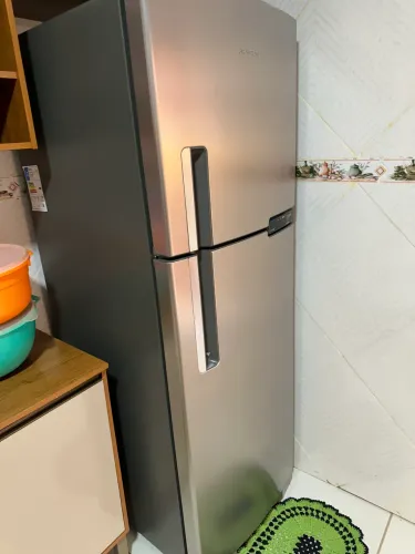 Geladeira Brastemp 375 litros