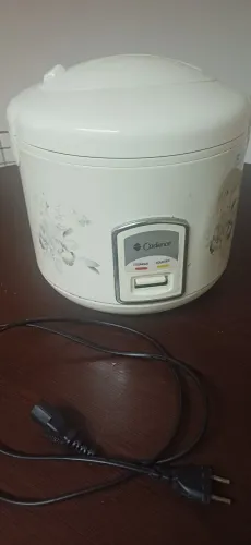 Panela de arroz cadence 10 xícaras 3,2litros 110v
