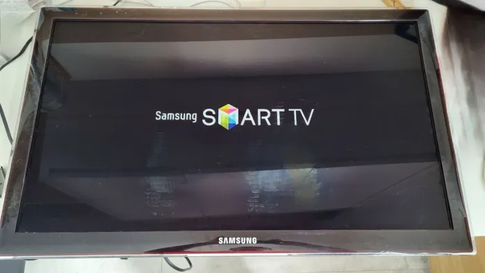 Smart tv sansung (placa com defeito, não inicia) 