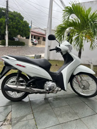 Vendo biz 110 - ano-2024
