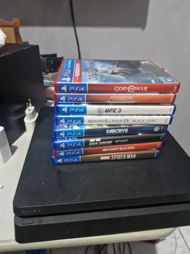 PS4
