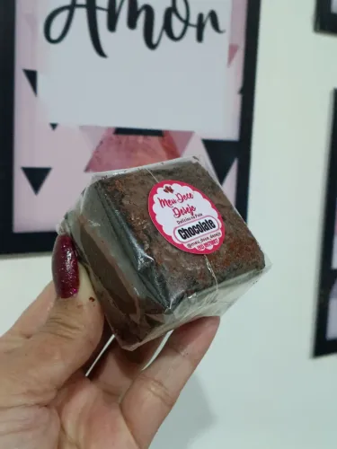 Brownies recheados 5x5 cm ATACADO