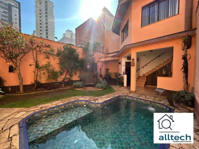 Casa com Piscina à Venda no Tatuapé 218m² R$ 2.250.000