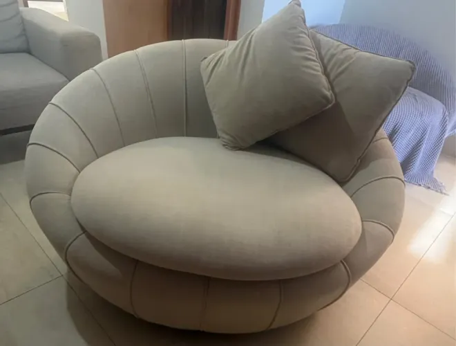 Poltrona Giratória