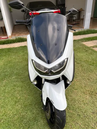 Vendo nmx 160 quilômetros 8.000. Valor 17.500