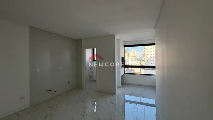 Apartamento em Rua Arnoldo Tomé dos Santos - Perequê - Porto Belo/SC