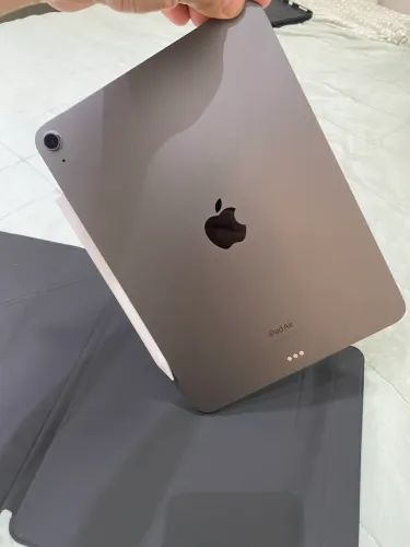 iPad Air 5º geração m1 64gb leia o anúncio