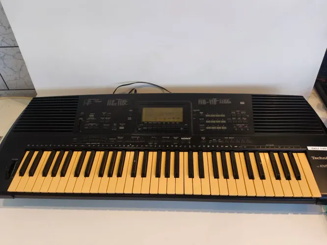 Teclado TECHNICS  SX-KN920 FUNCIONANDO - RARÍSSIMO PARA COLECIONADORES  - NÃO ENVIO 