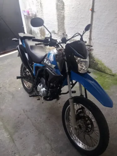 ? VENDO BROS 160 2020 - R$17.200 ?  36.000km rodados - Semi nova Partida elétrica, injeç