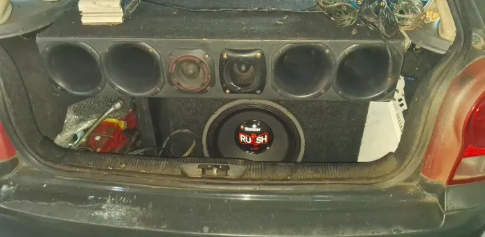 Som automotivo completo 